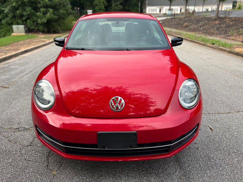 2013 Volkswagen Beetle Image 14