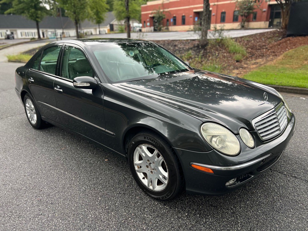 2003 Mercedes-Benz E-Class Image 1