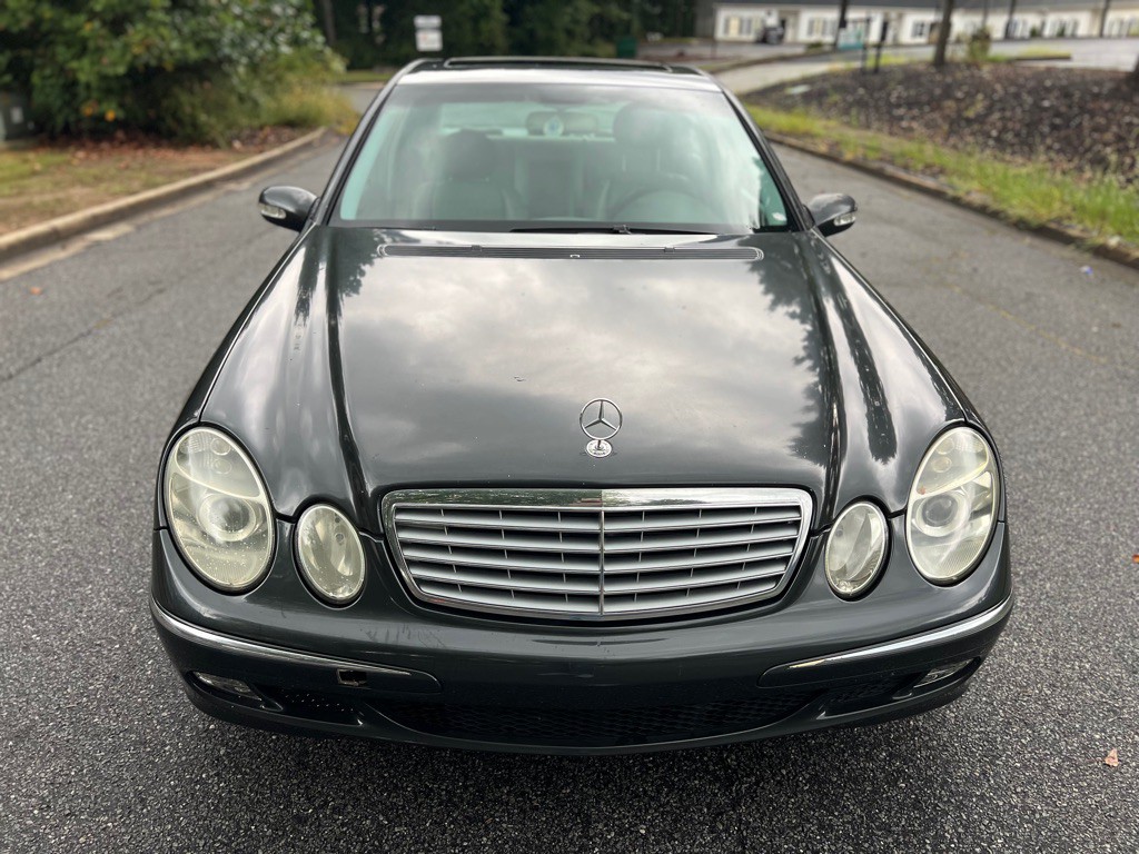 2003 Mercedes-Benz E-Class Image 9