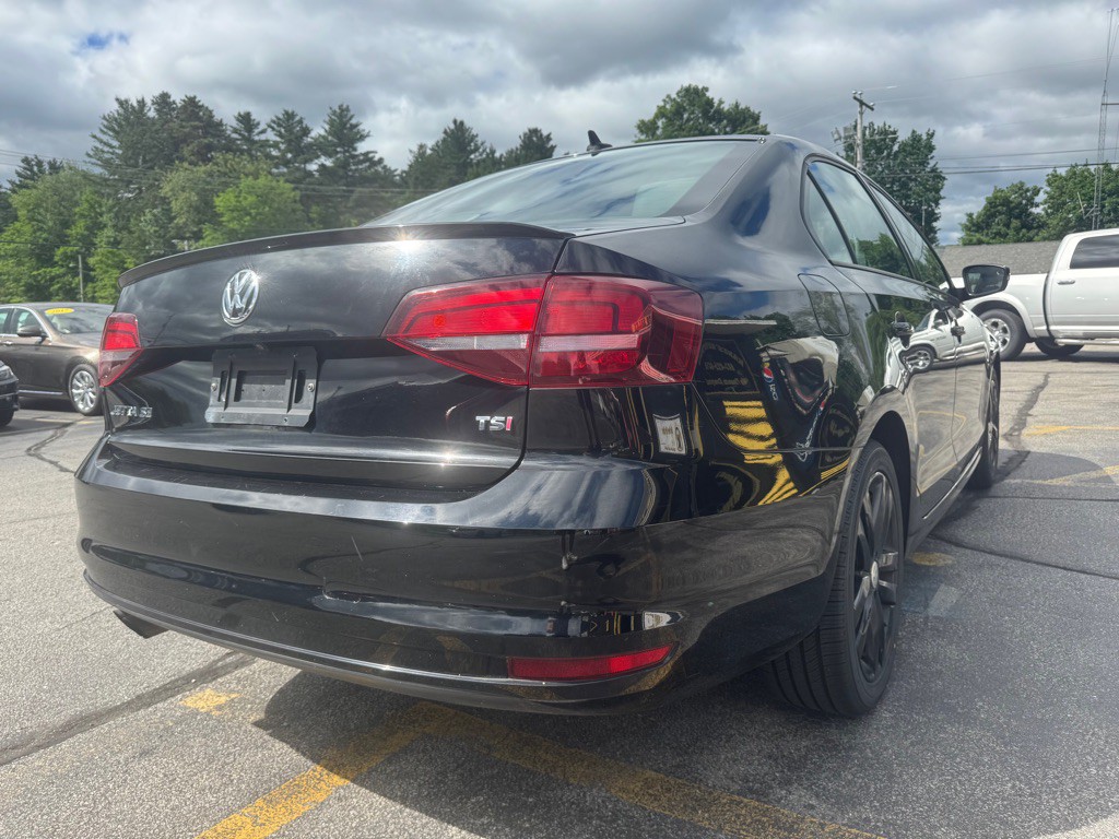 2018 Volkswagen Jetta Image 7