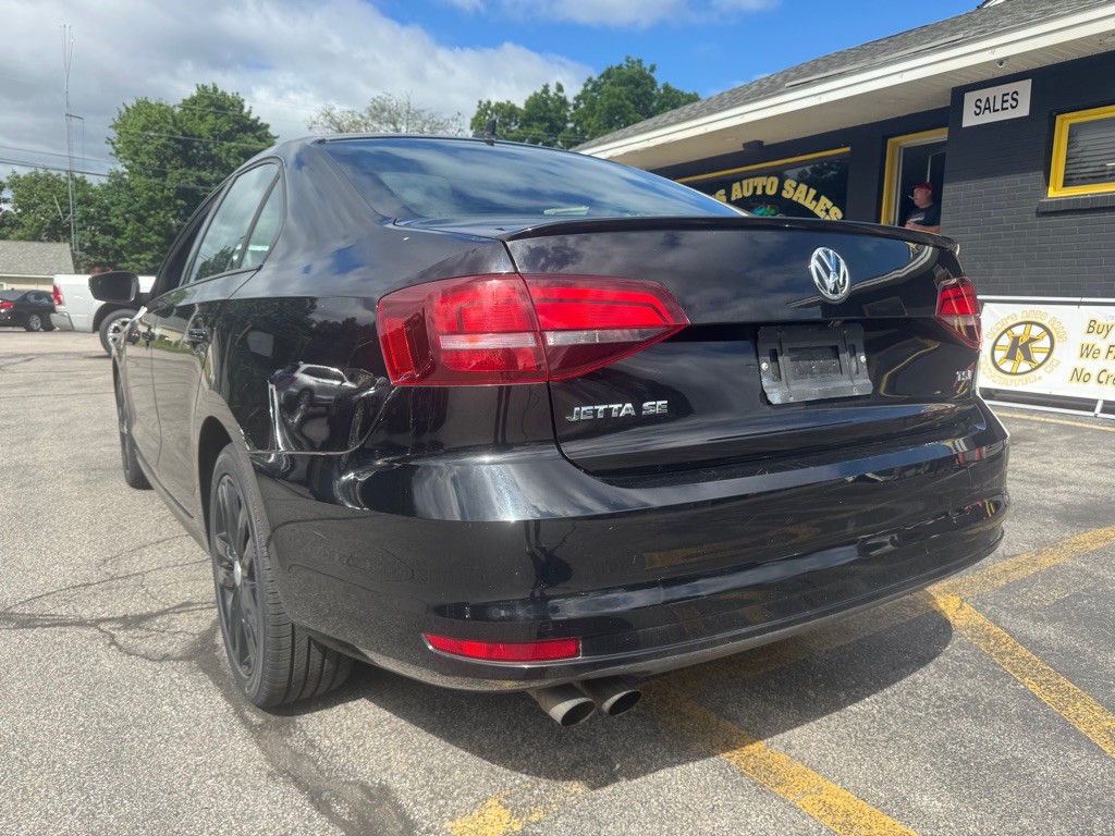 2018 Volkswagen Jetta Image 9