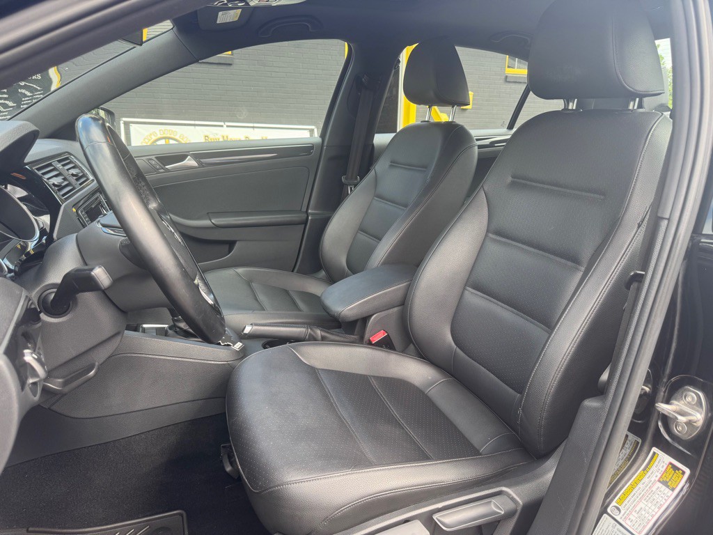 2018 Volkswagen Jetta Image 10
