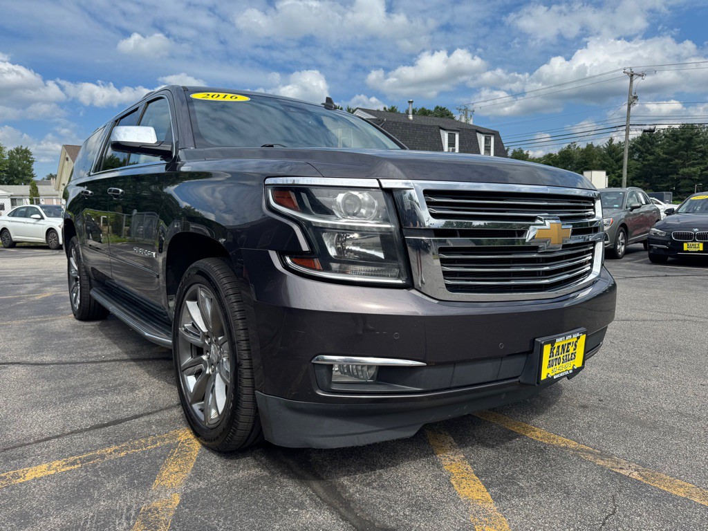 2016 Chevrolet Suburban Image 4