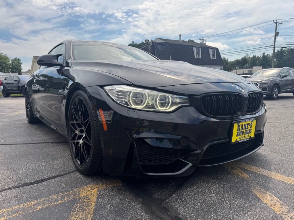2015 BMW M4 Image 4