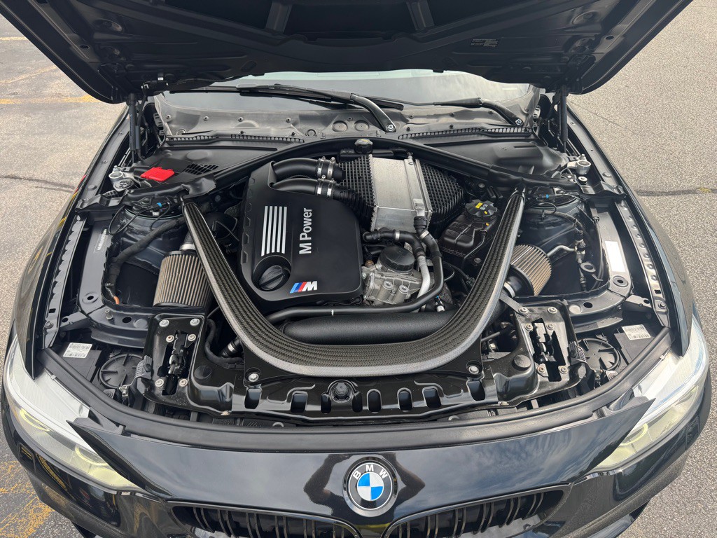 2015 BMW M4 Image 23