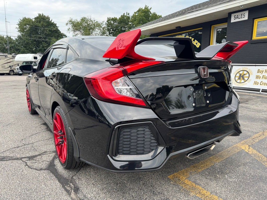 2018 Honda Civic Image 8