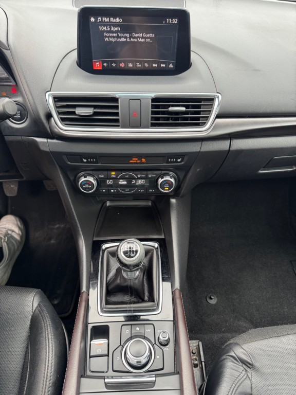2017 Mazda Mazda3 Image 17