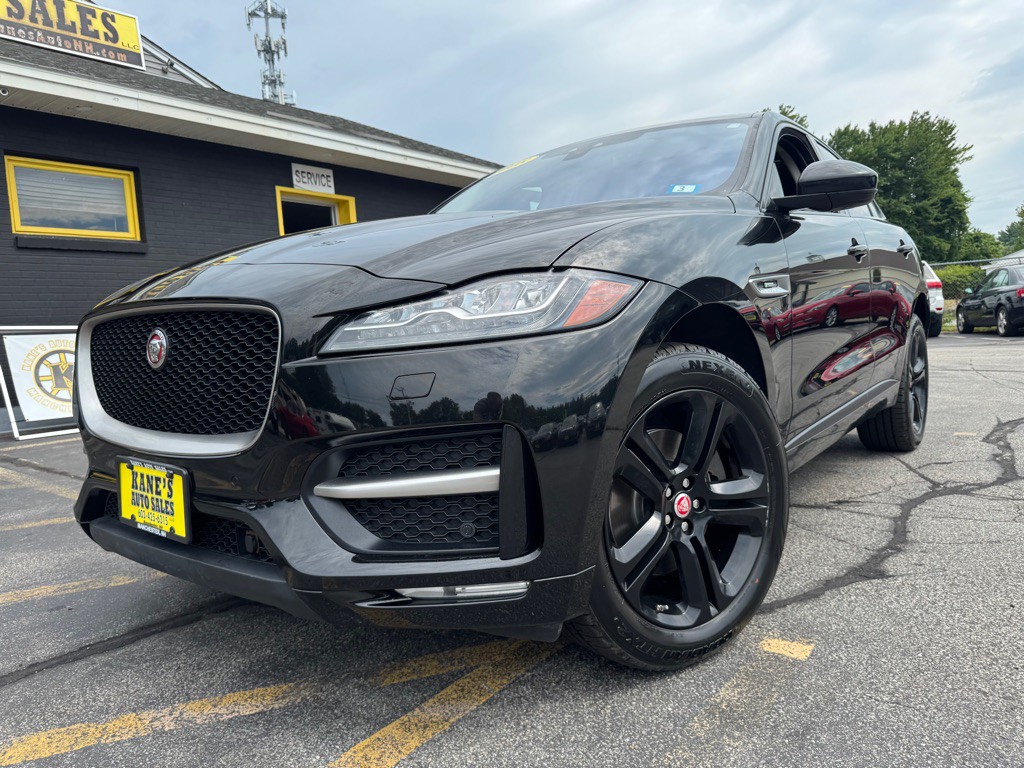 2018 Jaguar F-PACE Image 2