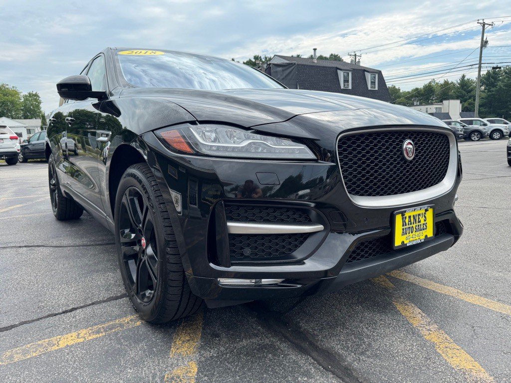 2018 Jaguar F-PACE Image 4