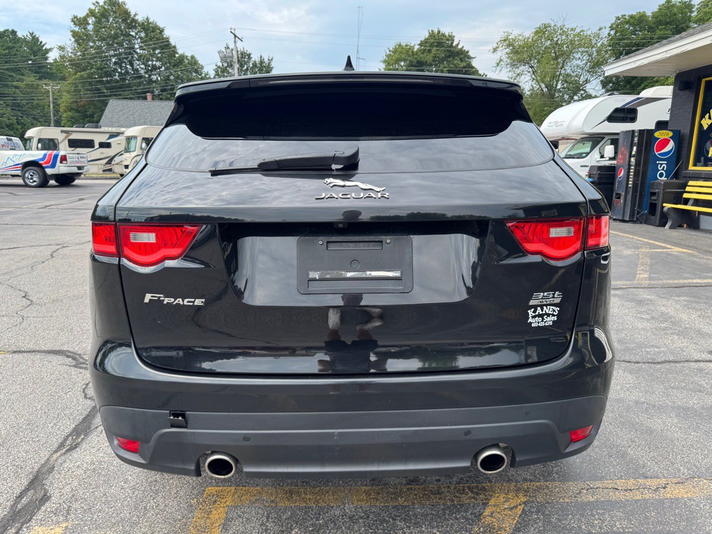 2018 Jaguar F-PACE Image 7