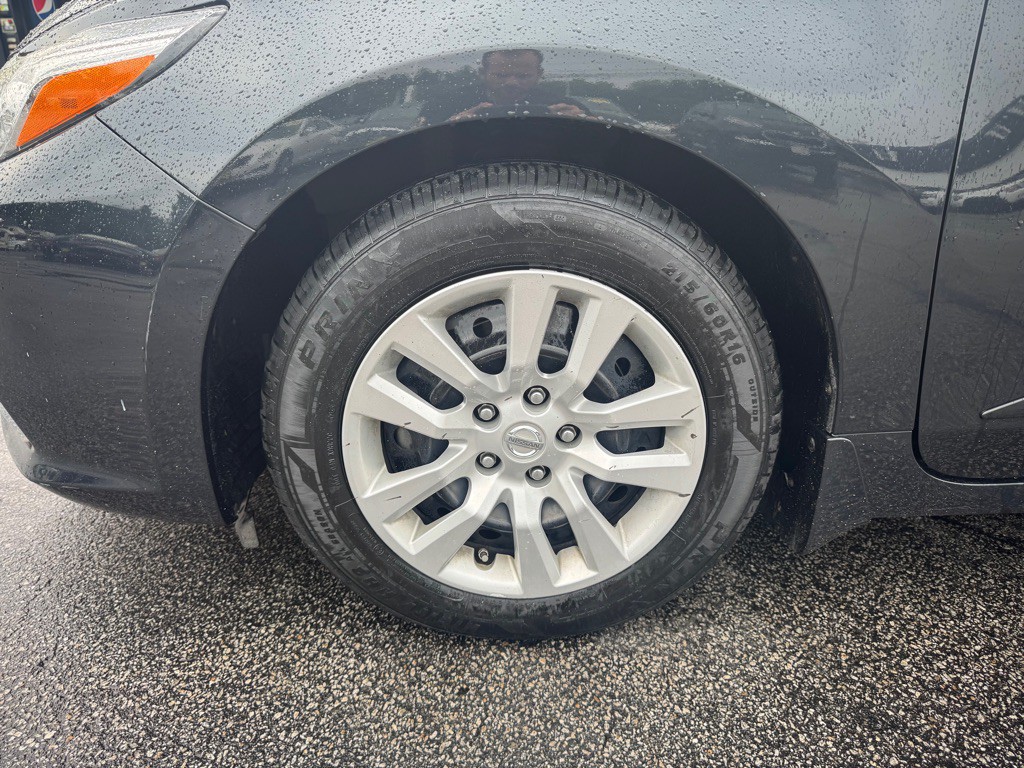 2017 Nissan Altima Image 20