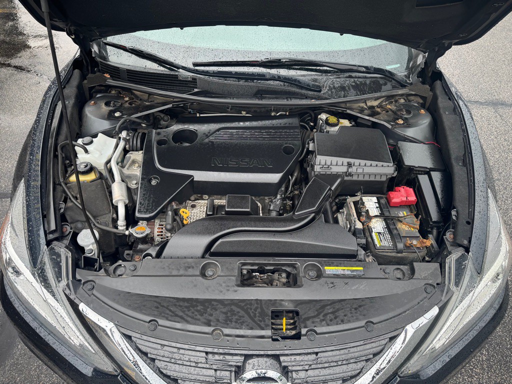 2017 Nissan Altima Image 21