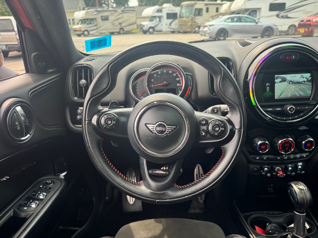 2019 MINI Cooper Image 16