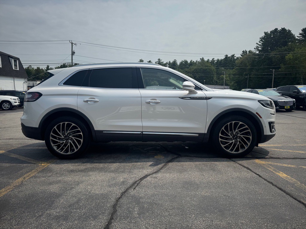 2019 Lincoln Nautilus Image 5