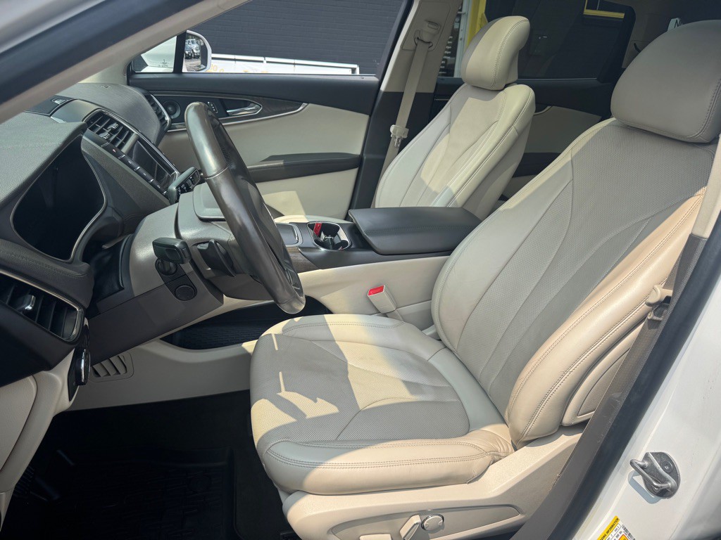 2019 Lincoln Nautilus Image 12