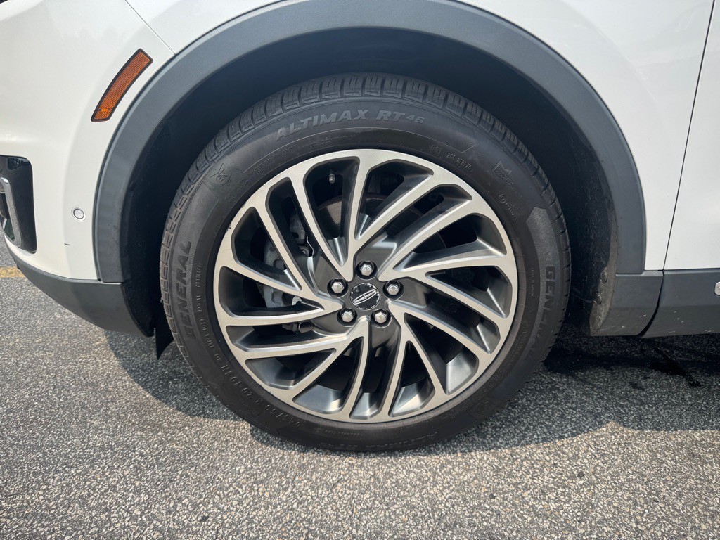 2019 Lincoln Nautilus Image 26