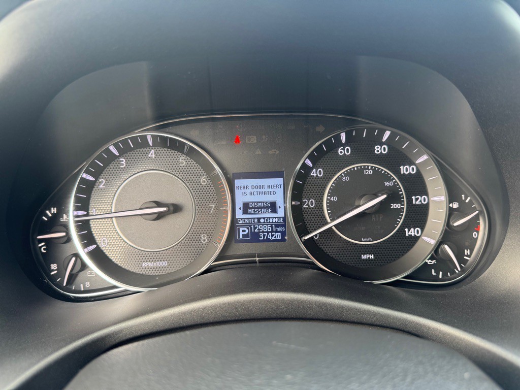 2020 Nissan Armada Image 16
