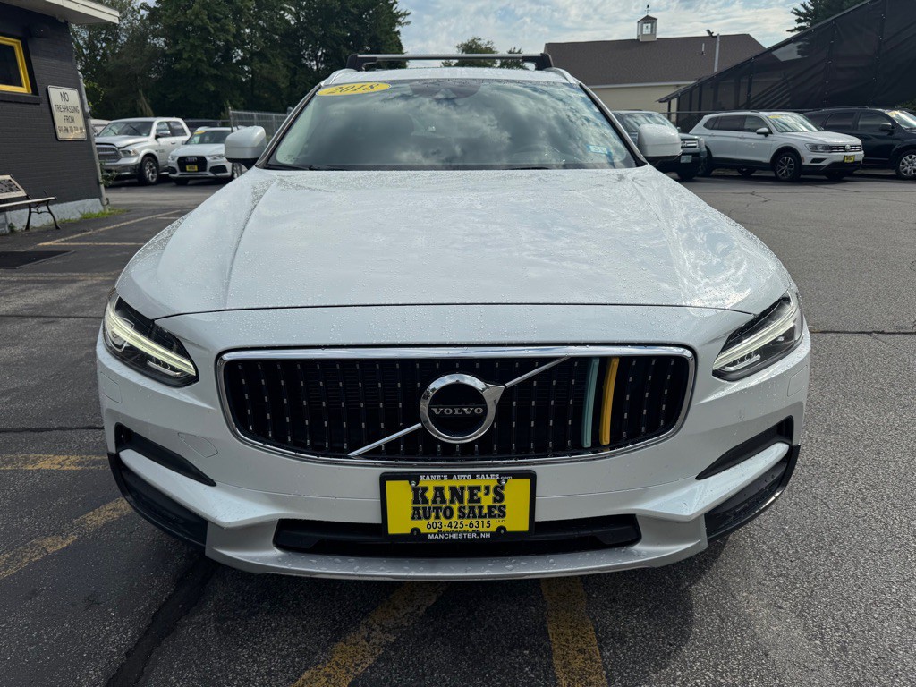 2018 Volvo V90 CROSS COUNTRY Image 3