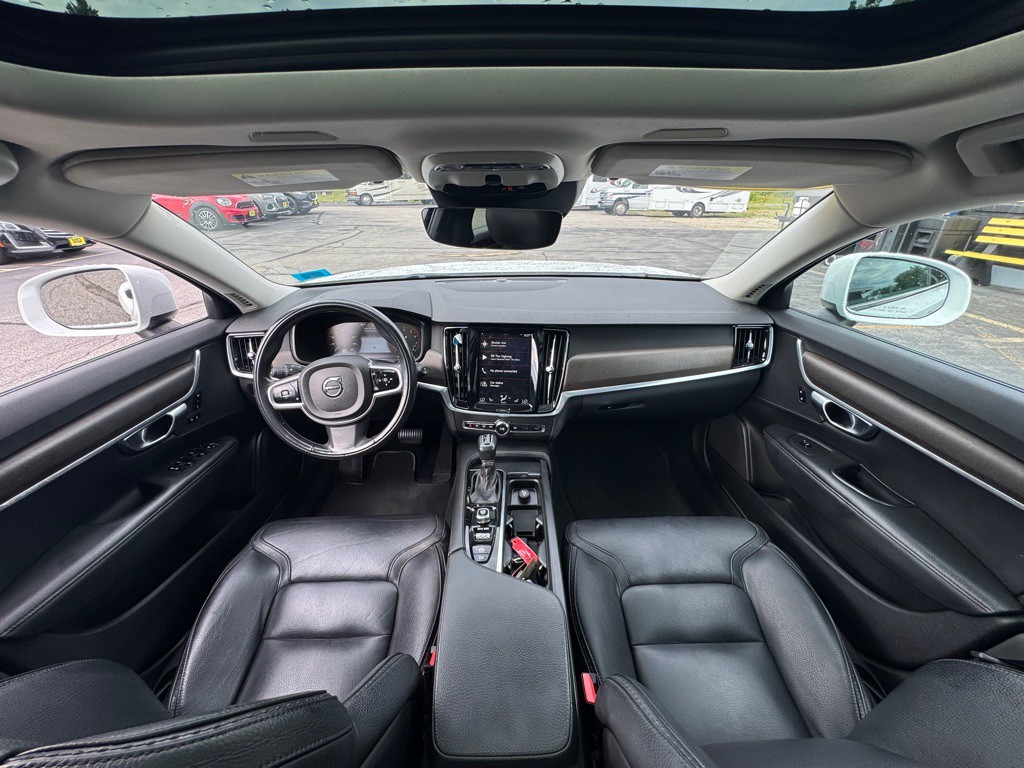 2018 Volvo V90 CROSS COUNTRY Image 15