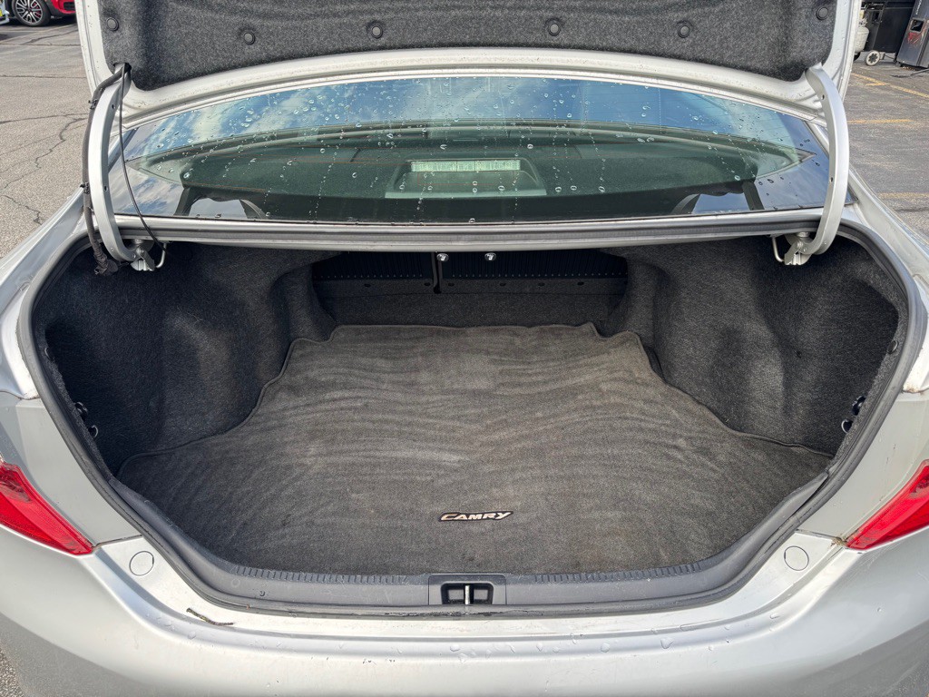 2013 Toyota Camry Image 9