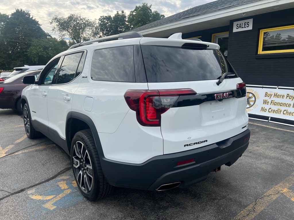 2021 GMC Acadia Image 8