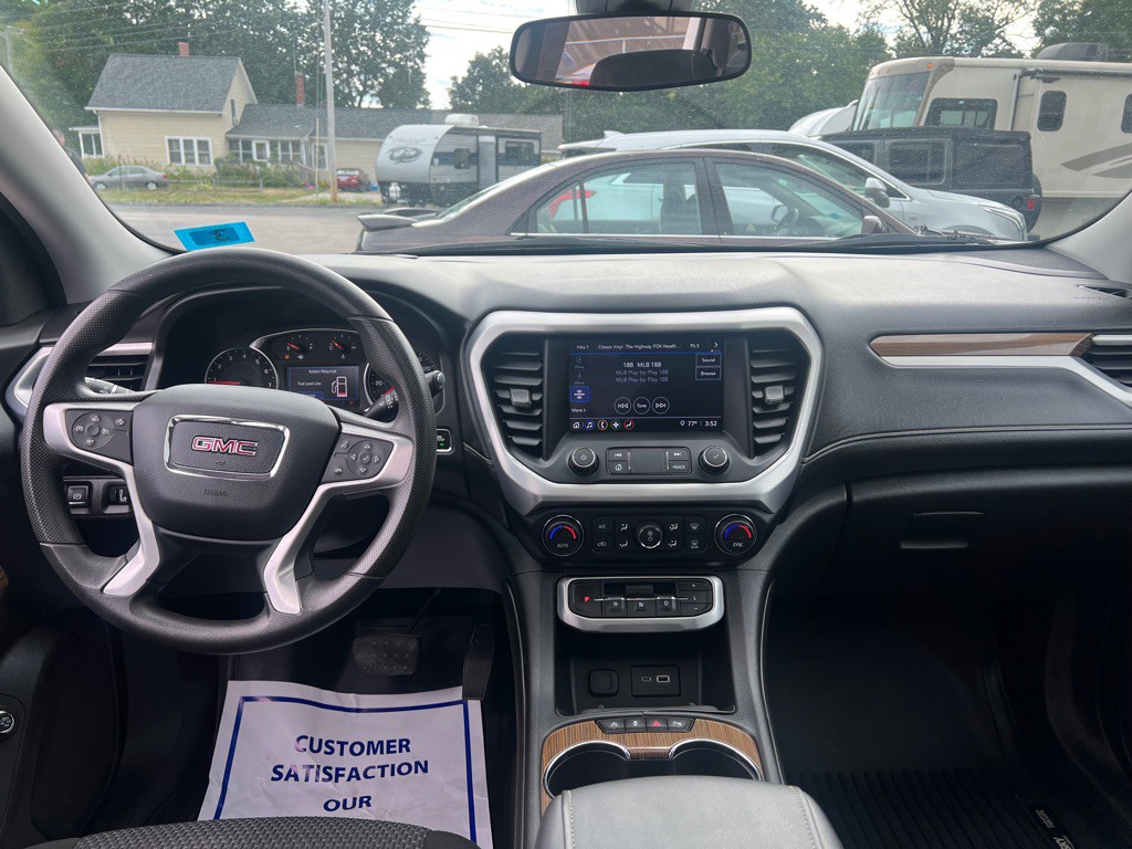 2021 GMC Acadia Image 15