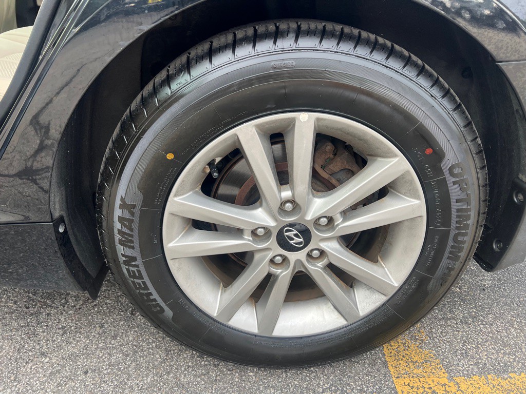 2016 Hyundai Sonata Image 17