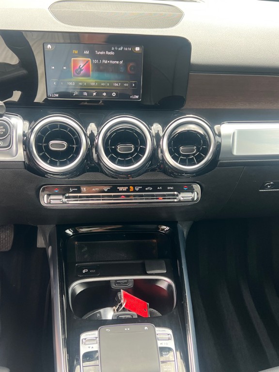 2020 Mercedes-Benz GLB Image 18