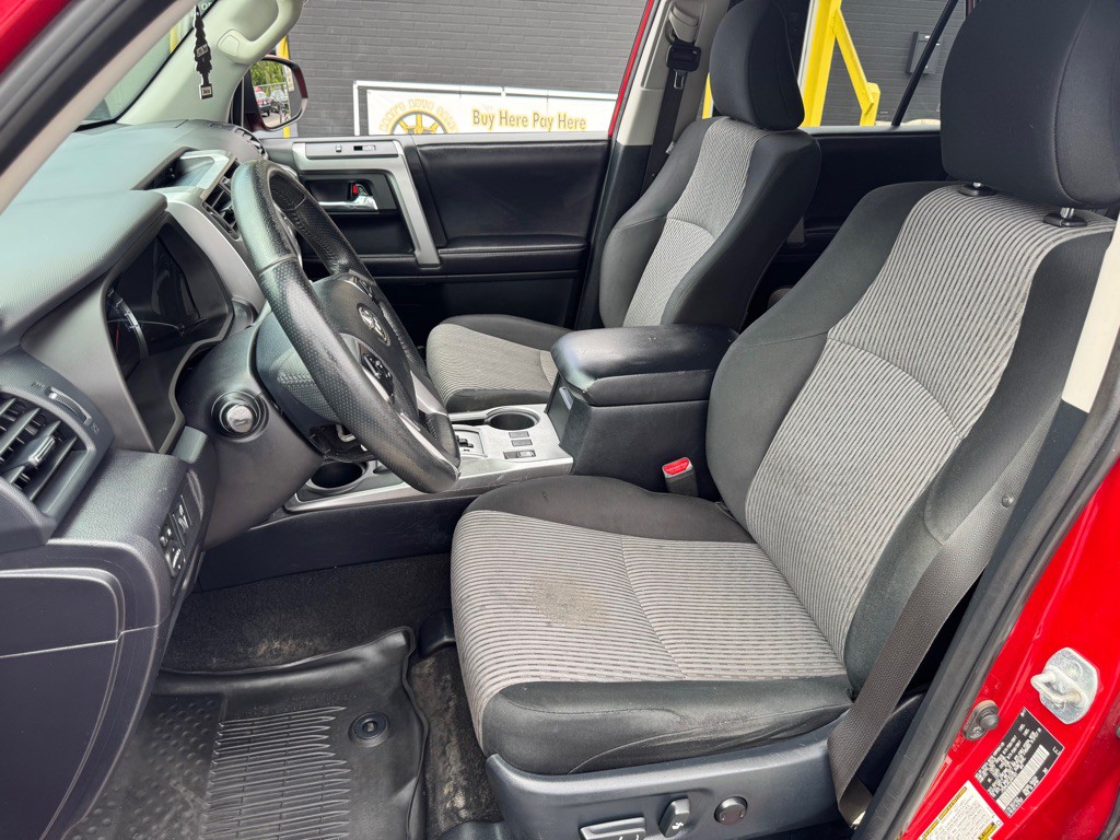 2018 Toyota 4Runner Image 12