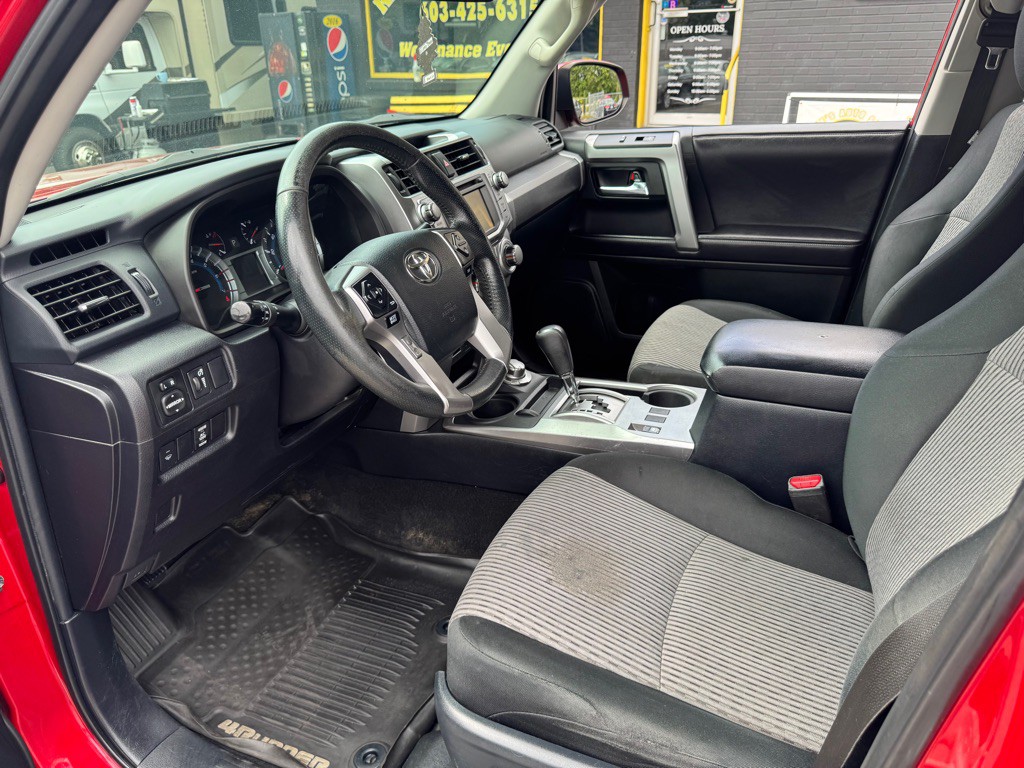 2018 Toyota 4Runner Image 13