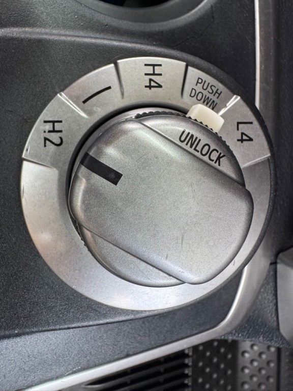 2018 Toyota 4Runner Image 20