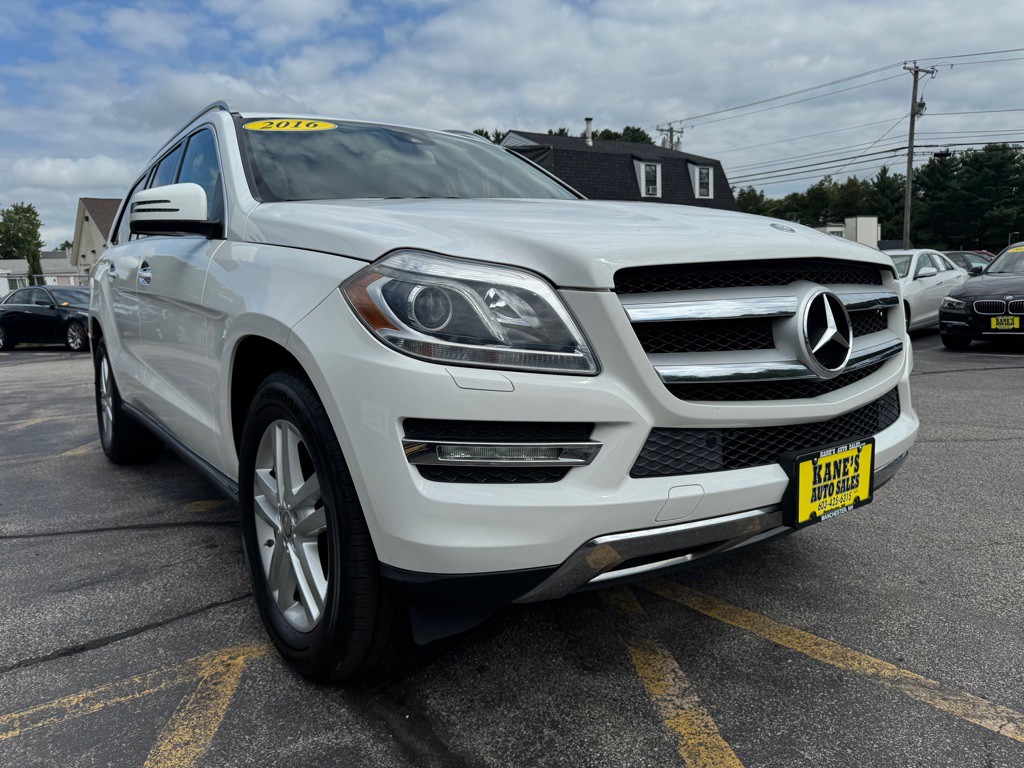 2016 Mercedes-Benz GL-Class Image 4