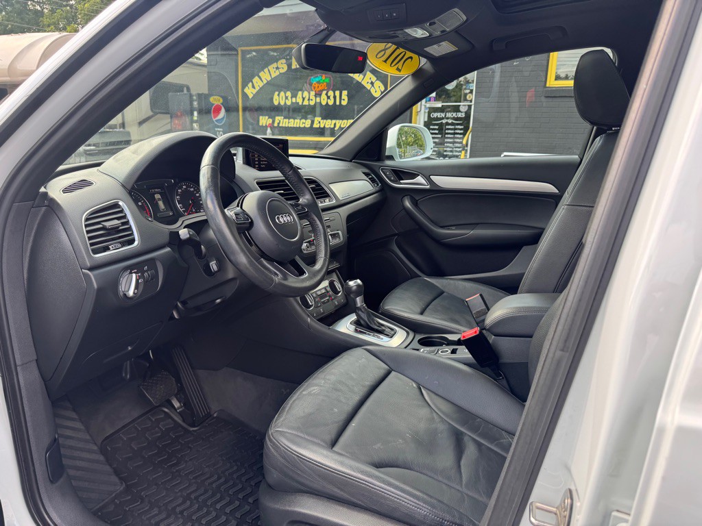 2018 Audi Q3 Image 13