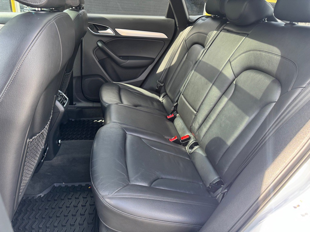 2018 Audi Q3 Image 22