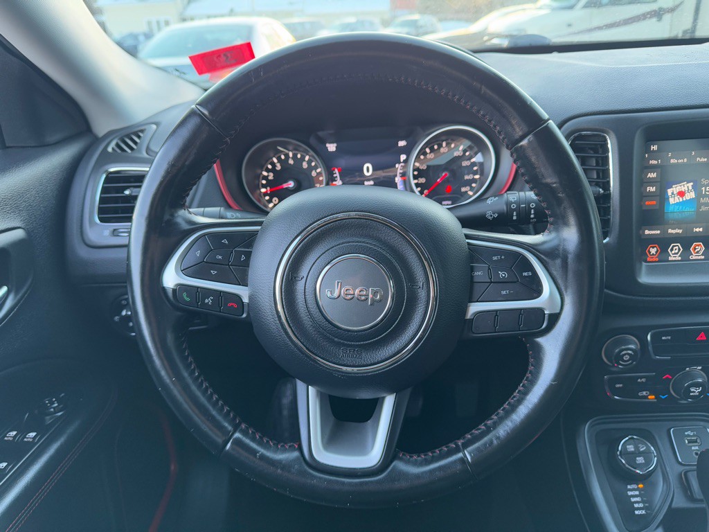 2019 Jeep Compass Image 15