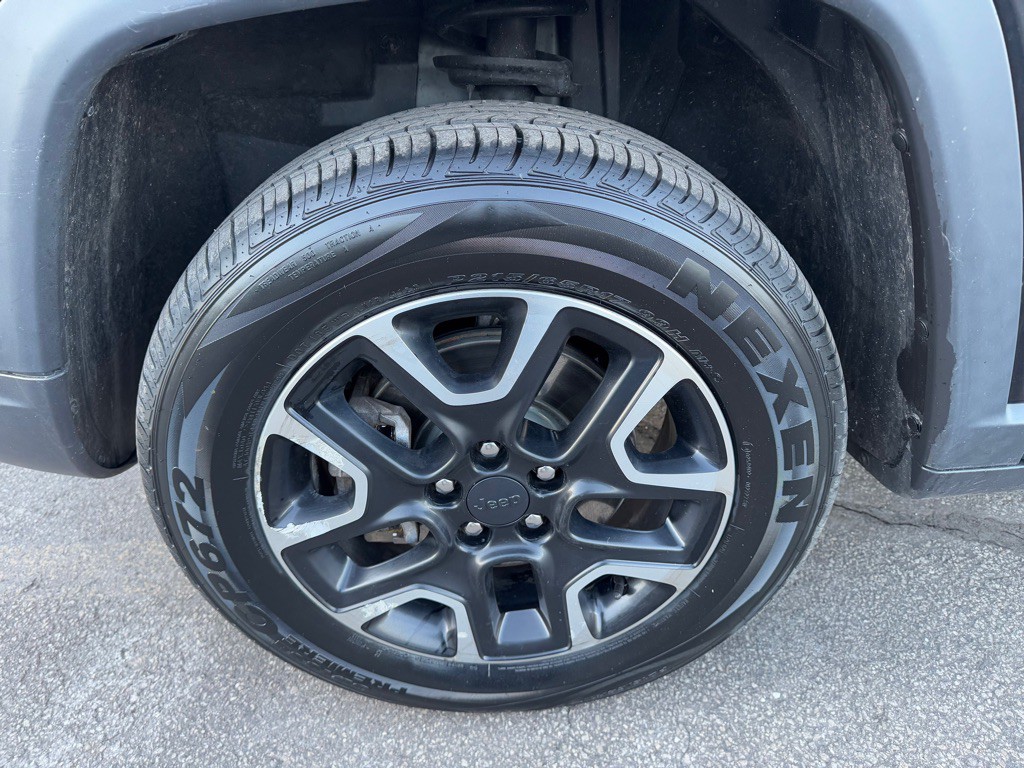 2019 Jeep Compass Image 23