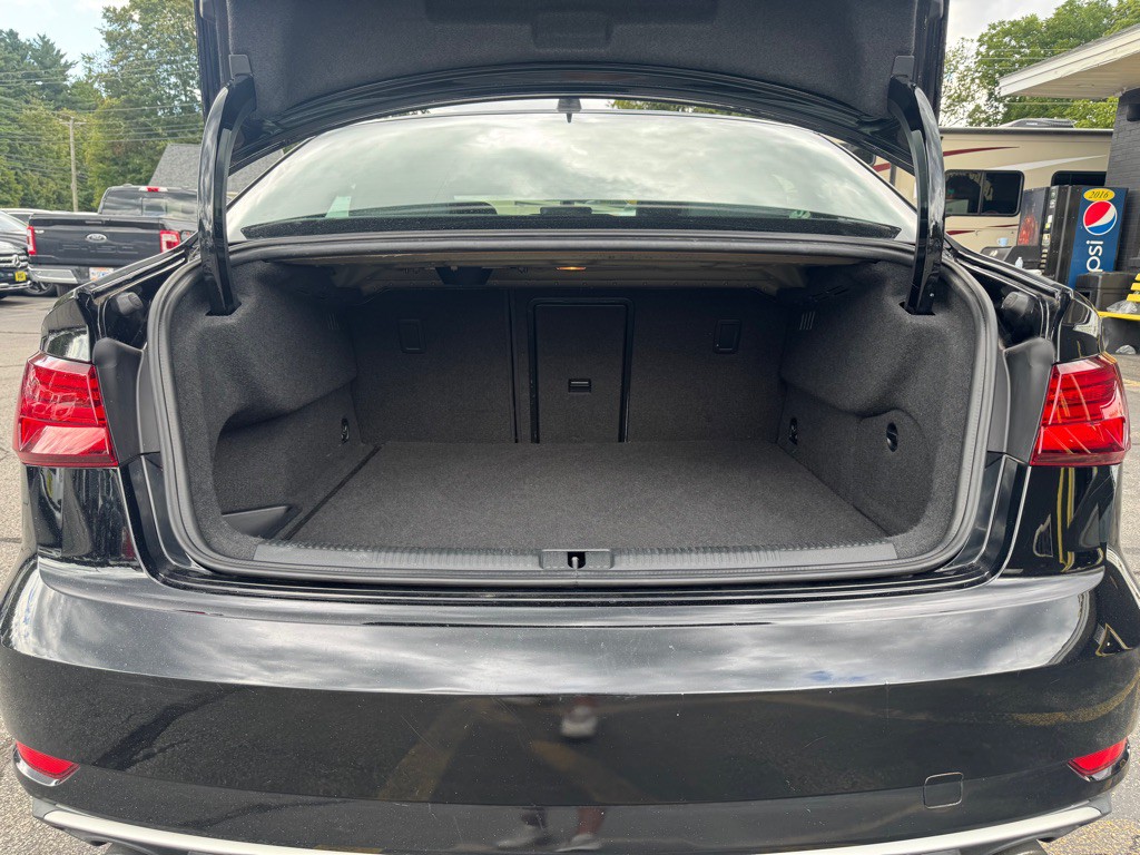 2018 Audi A3 Image 9