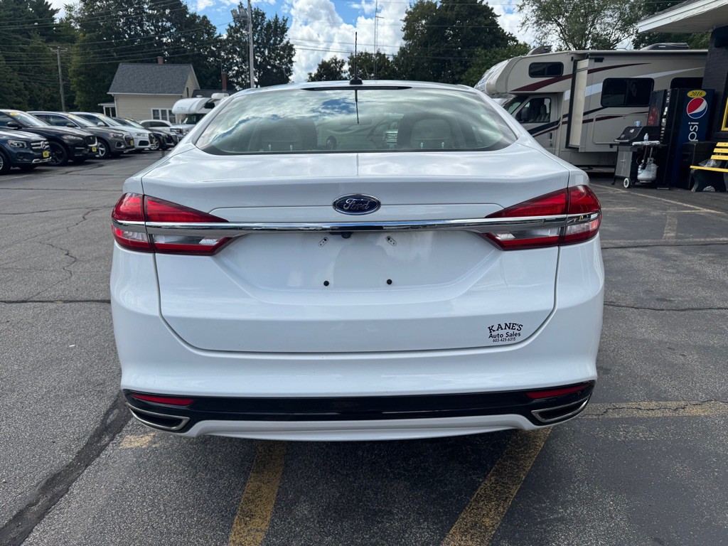 2017 Ford Fusion Image 7