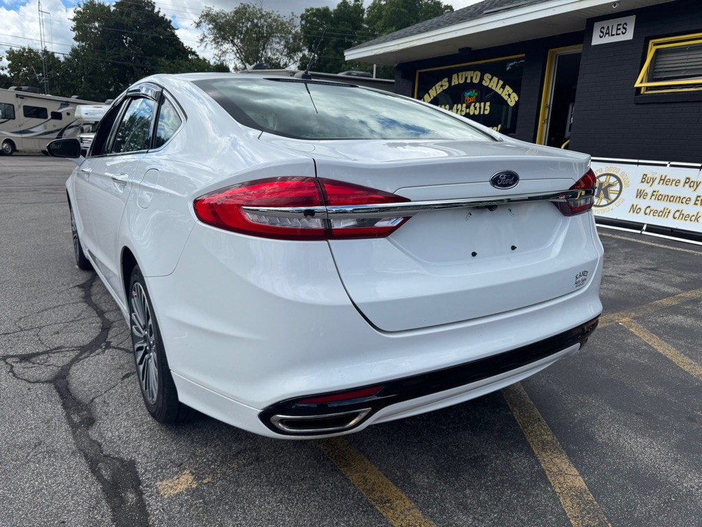 2017 Ford Fusion Image 8