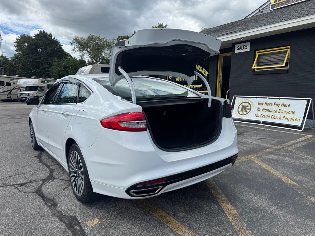 2017 Ford Fusion Image 10