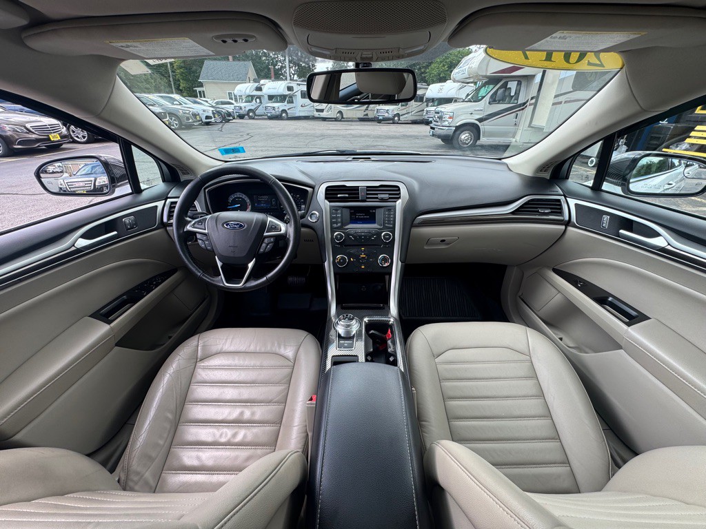 2017 Ford Fusion Image 14