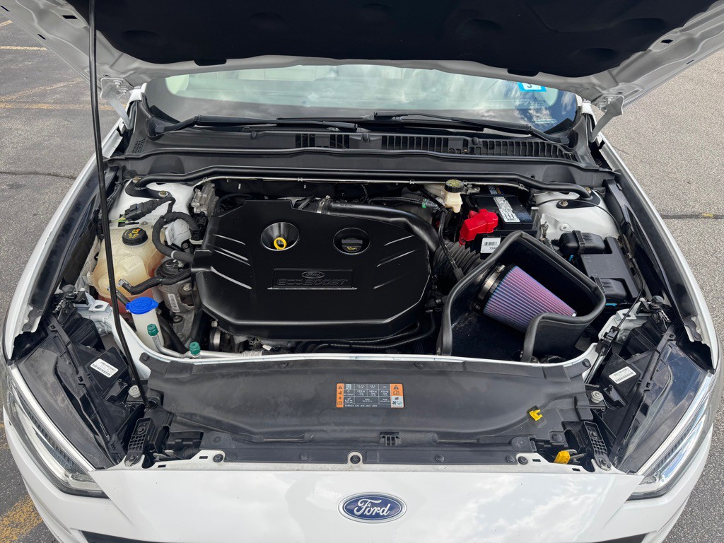 2017 Ford Fusion Image 24