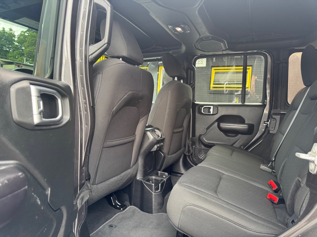 2018 Jeep Wrangler Unlimited Image 21