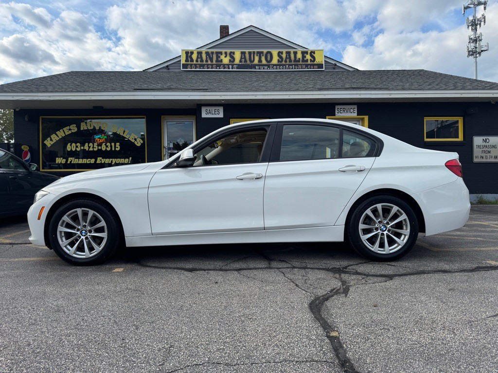 2016 BMW 3 Series Image 1