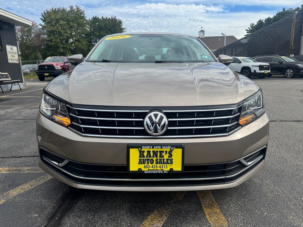 2016 Volkswagen Passat Image 3
