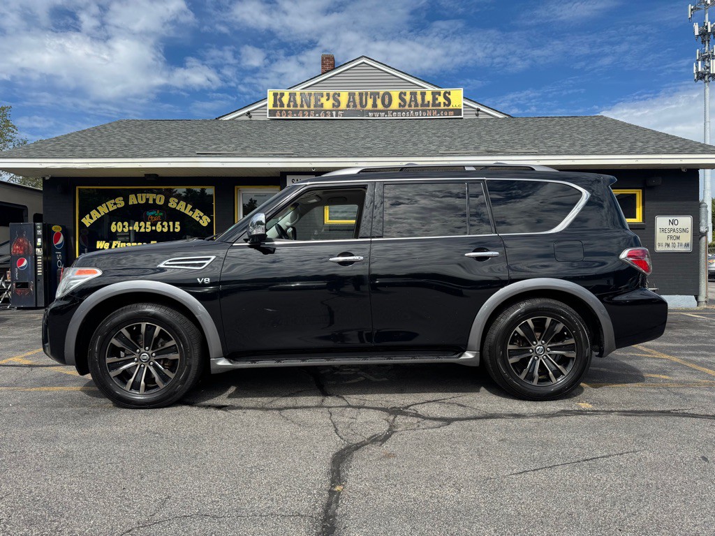 2017 Nissan Armada Image 1