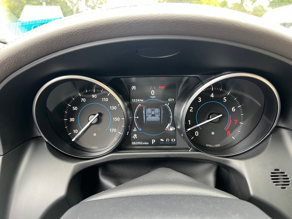 2018 Jaguar XF Image 14