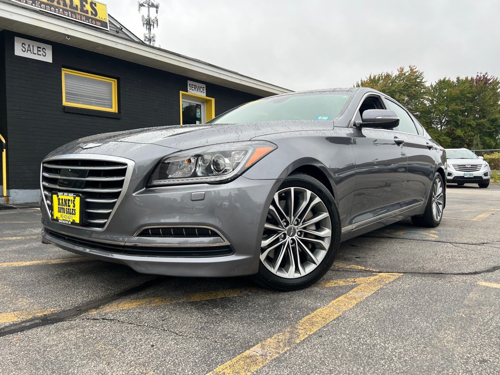 2015 Hyundai Genesis Image 2