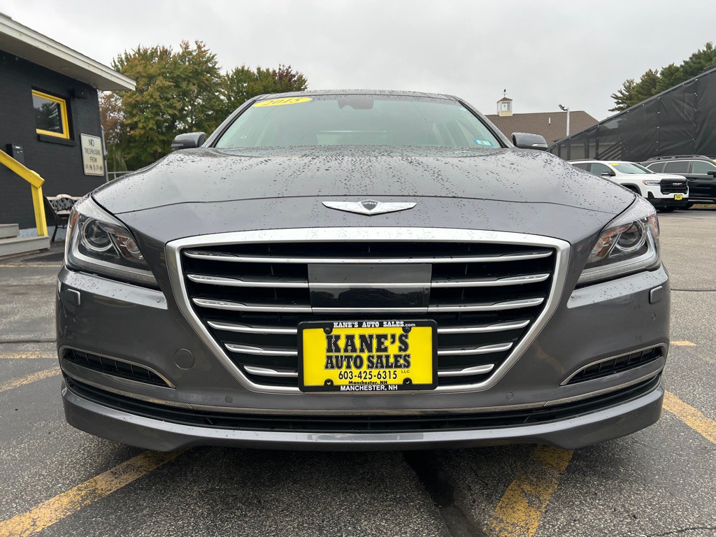2015 Hyundai Genesis Image 3