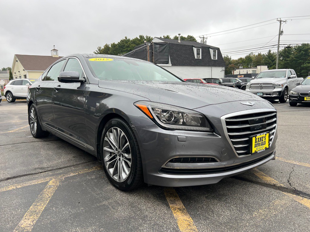2015 Hyundai Genesis Image 4